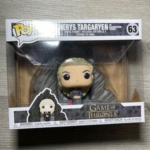 Danerys on throne Funko Pop